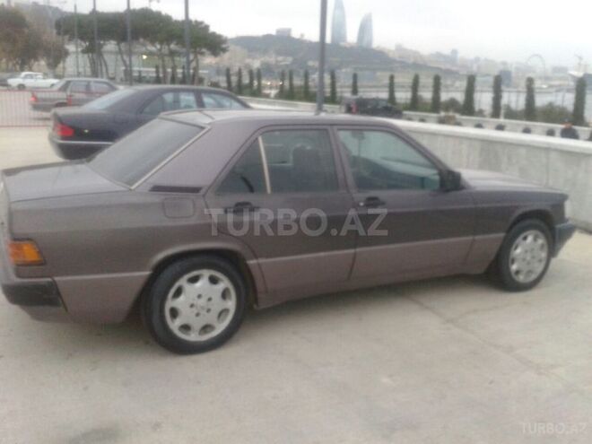 Mercedes 190 1990, 320,000 km - 2.0 l - Bakı