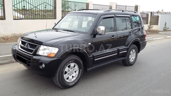 Mitsubishi Pajero 2005, 190,000 km - 3.0 l - Gəncə