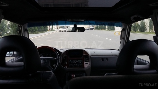Mitsubishi Pajero 2005, 190,000 km - 3.0 l - Gəncə