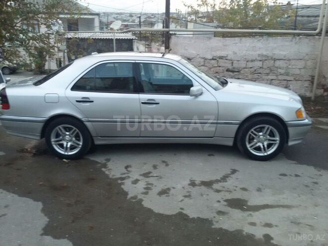 Mercedes C 230 1999, 192,000 km - 2.3 l - Bakı