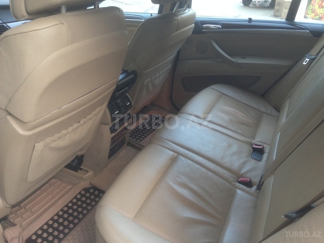 BMW X5 2008, 129,800 km - 4.8 l - Bakı