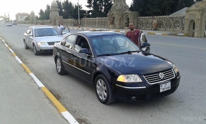 Volkswagen Passat 2004, 280,000 km - 1.8 l - Bakı