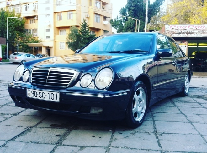 Mercedes E 280 2000, 236,000 km - 2.8 l - Bakı