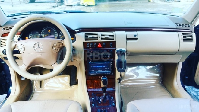 Mercedes E 280 2000, 236,000 km - 2.8 l - Bakı