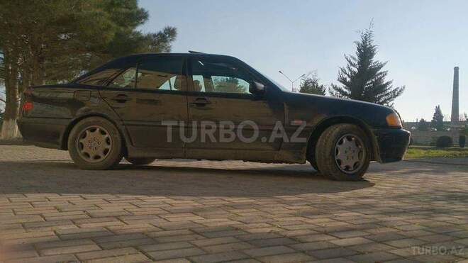 Mercedes C 230 1998, 230,000 km - 2.3 л - Bakı