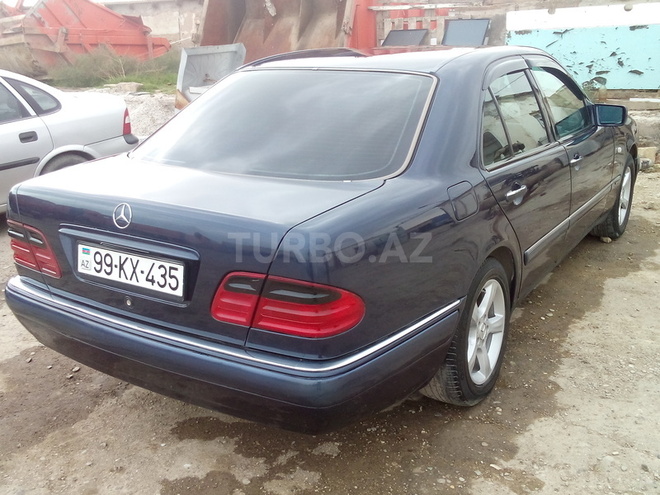 Mercedes E 200 1999, 327,680 km - 2.0 л - Bakı