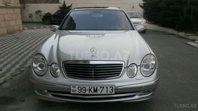 Mercedes E 240 2002, 261,000 km - 2.6 l - Bakı
