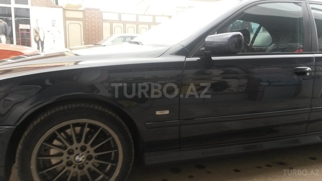 BMW 530 2000, 340,000 km - 3.0 l - Sabirabad