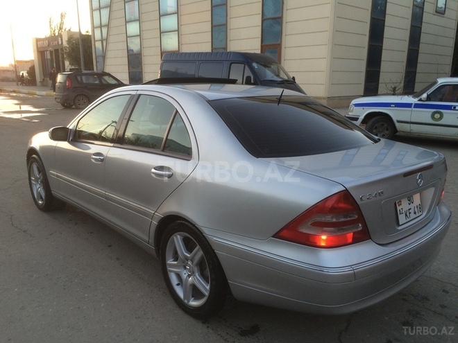 Mercedes C 240 2001, 300,000 km - 2.6 l - Sumqayıt