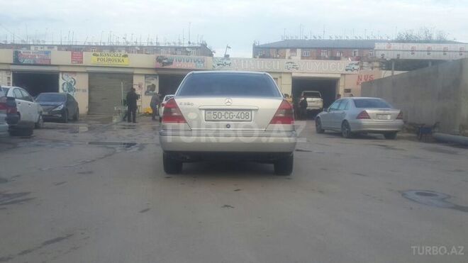 Mercedes C 180 1997, 230,000 km - 1.8 л - Bakı