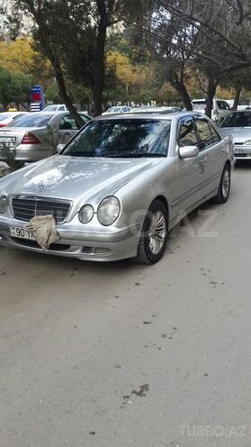 Mercedes E 270 2000, 344,000 km - 2.7 l - Bakı