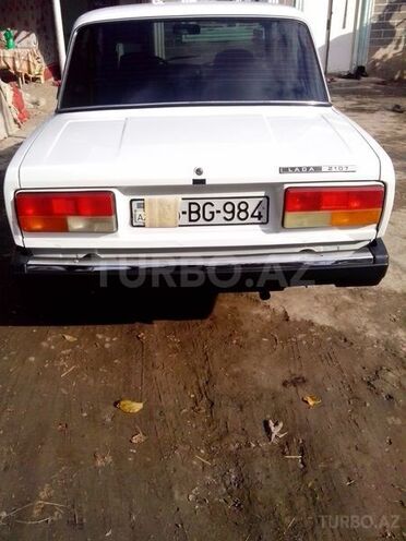 LADA (VAZ) 2107 2010, 35,000 km - 1.6 л - Qazax