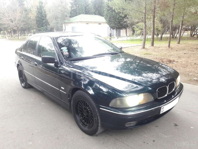 BMW 523 1996, 248,000 km - 2.5 l - Sumqayıt