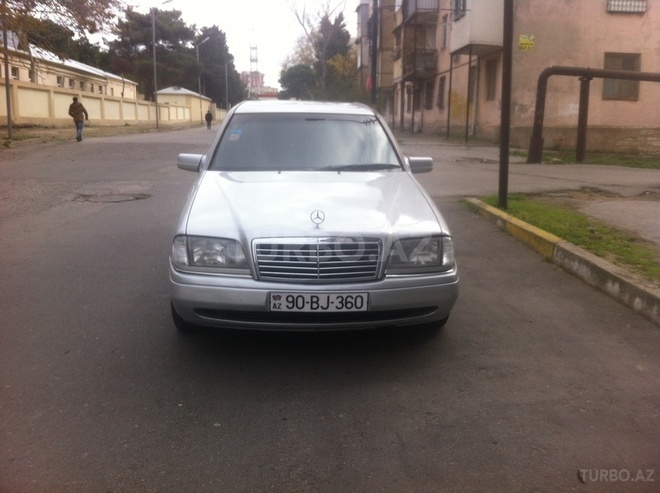 Mercedes C 180 1995, 200,000 km - 1.8 l - Bakı