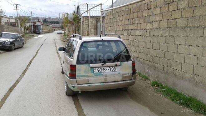 Opel Astra 1996, 280,000 km - 1.6 л - Bakı