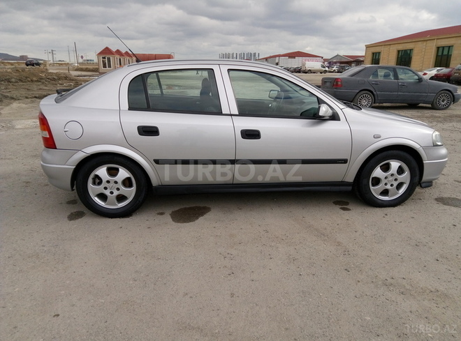 Opel Astra 2000, 250,000 km - 1.8 l - Bakı