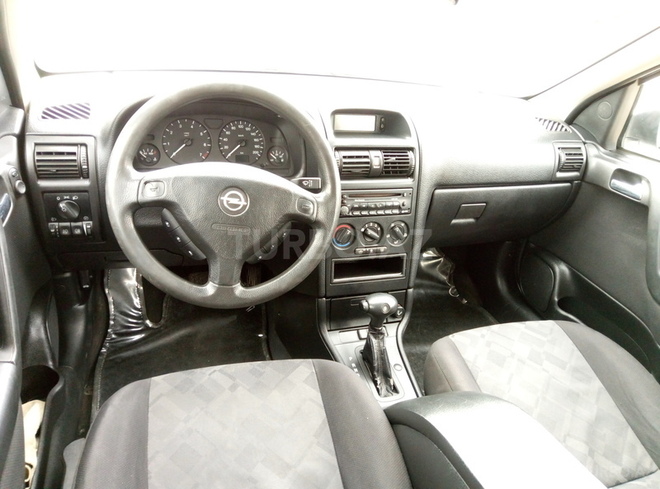 Opel Astra 2000, 250,000 km - 1.8 l - Bakı
