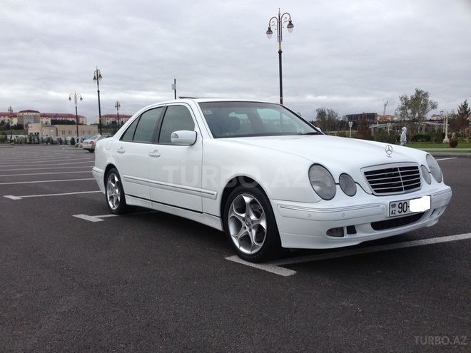 Mercedes E 280 2000, 232,148 km - 2.8 l - Sumqayıt