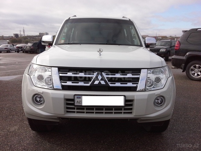 Mitsubishi Pajero 2014, 47,000 km - 3.8 l - Bakı