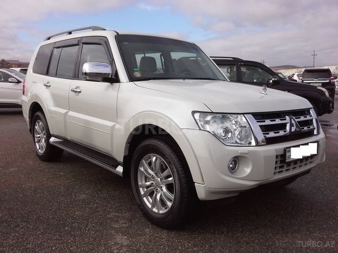 Mitsubishi Pajero 2014, 47,000 km - 3.8 l - Bakı