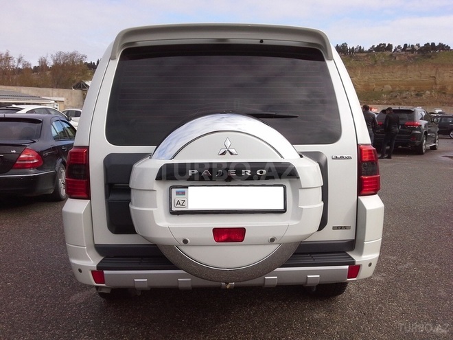 Mitsubishi Pajero 2014, 47,000 km - 3.8 l - Bakı