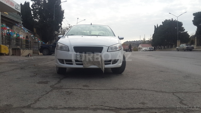 Iran Khodro Runna 2014, 102,000 km - 1.5 л - Bakı