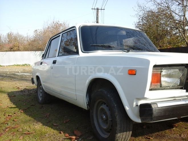 LADA (VAZ) 2107 2005, 123,456 km - 0.2 l - Zaqatala