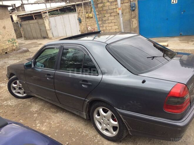 Mercedes C 180 1995, 250,000 km - 1.8 l - Bakı