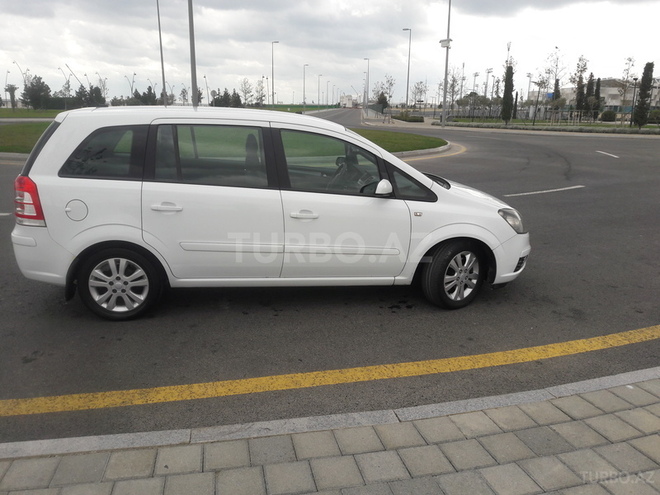 Opel Zafira 2006, 240,000 km - 1.9 l - Bakı