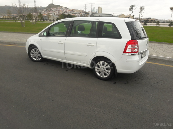 Opel Zafira 2006, 240,000 km - 1.9 l - Bakı