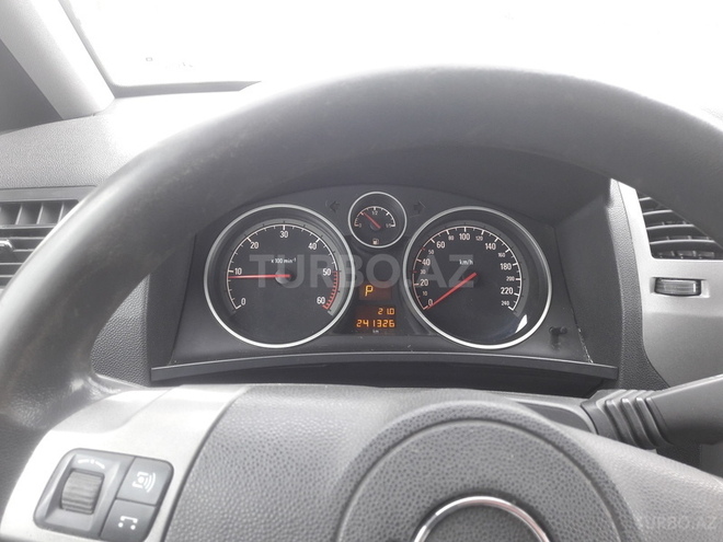 Opel Zafira 2006, 240,000 km - 1.9 l - Bakı