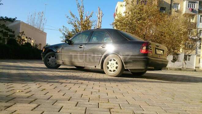 Mercedes C 230 1998, 230,000 km - 2.3 l - Bakı