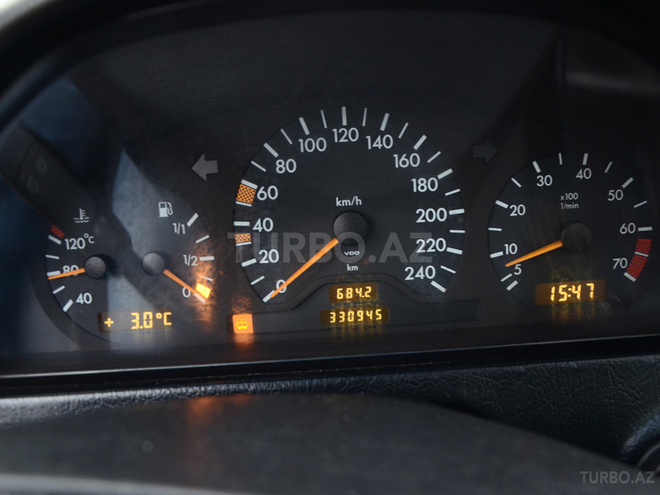 Mercedes C 230 1997, 330,945 km - 2.3 l - Sumqayıt
