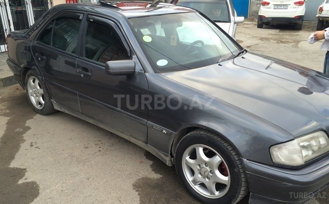 Mercedes C 180 1995, 255,000 km - 1.8 l - Bakı