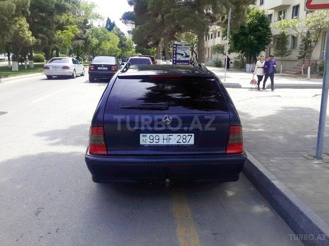 Mercedes C 180 1999, 327,000 km - 1.8 l - Sumqayıt