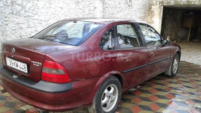 Opel Vectra 1996, 250,000 km - 1.8 л - Bakı