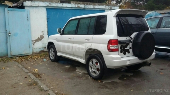 Mitsubishi Pajero io 1999, 214,000 km - 1.8 l - Sumqayıt