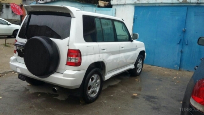 Mitsubishi Pajero io 1999, 214,000 km - 1.8 l - Sumqayıt