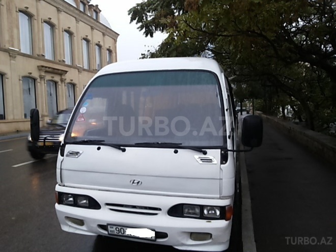 Hyundai  2002, 240,000 km - 4.2 л - Bakı