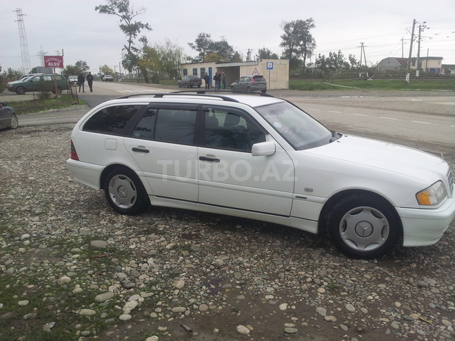 Mercedes C 200 1998, 270,000 km - 2.0 l - Xaçmaz