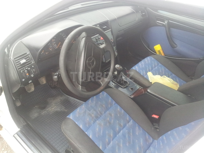 Mercedes C 200 1998, 270,000 km - 2.0 l - Xaçmaz