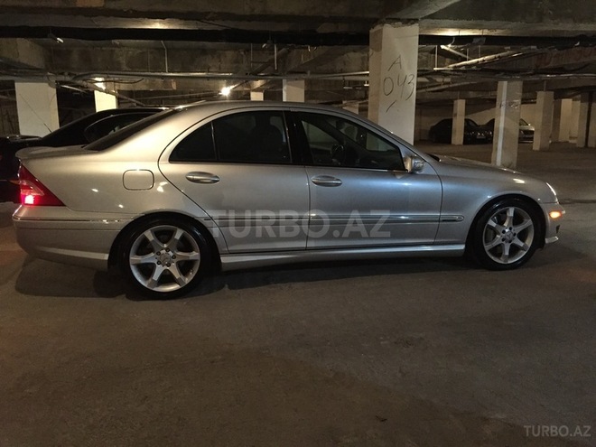 Mercedes C 230 2006, 130,000 km - 2.5 l - Bakı