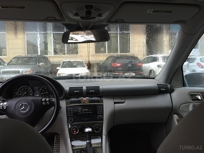 Mercedes C 230 2006, 130,000 km - 2.5 l - Bakı