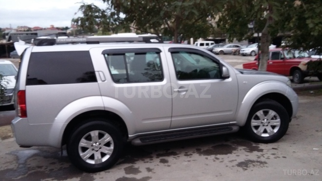 Nissan Pathfinder 2007, 2,338,363 km - 2.5 l - Bakı