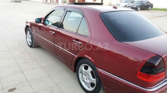 Mercedes C 240 1998, 200,000 km - 2.4 l - Sumqayıt