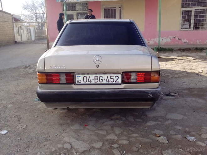 Mercedes 190 1991, 297,600 km - 1.8 l - Bakı