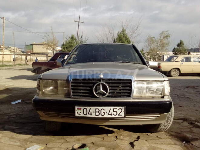 Mercedes 190 1991, 297,600 km - 1.8 l - Bakı