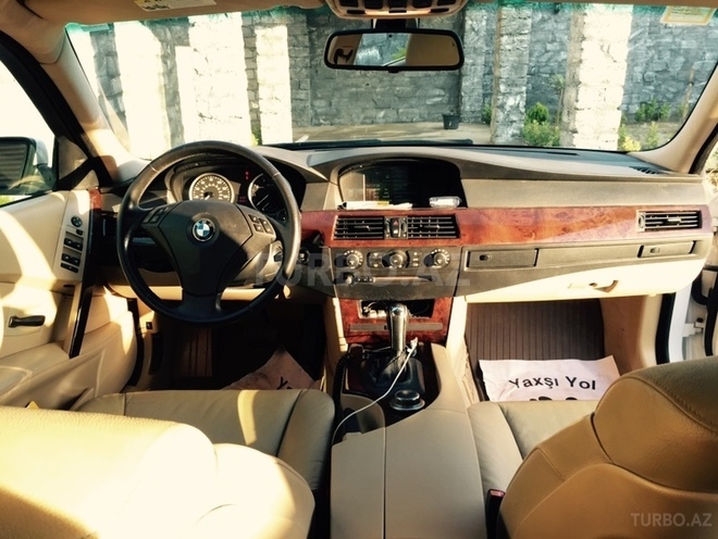 BMW 525 2007, 200,000 km - 3.0 l - Bakı