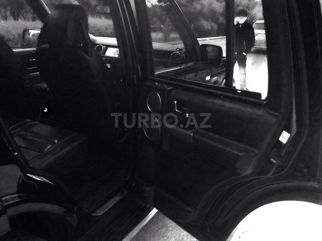 Land Rover Discovery 2006, 187,000 km - 2.7 l - Bakı