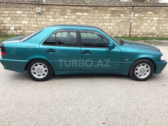 Mercedes C 180 1998, 198,575 km - 1.8 l - Sumqayıt